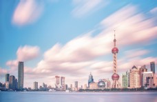 风车群上海城市建筑风景