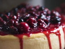 美食糕点水果蛋西点烘焙蛋糕面包美食摄影